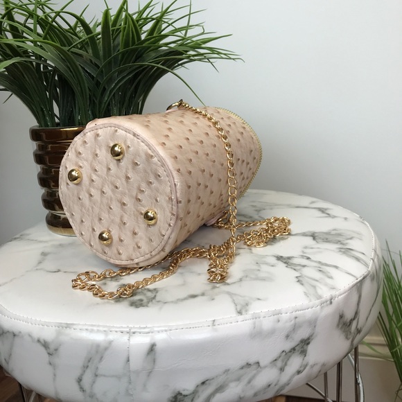 ‼️ Blush Ostrich Barrel Mini Purse Bag With Strap - Picture 7 of 8